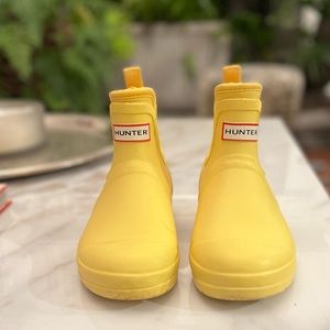 Hunter Women’s Chelsea Boots